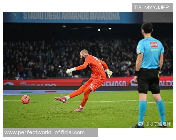 国王杯精彩对决:里昂与那不勒斯激战成平局补时进球引发全场狂欢