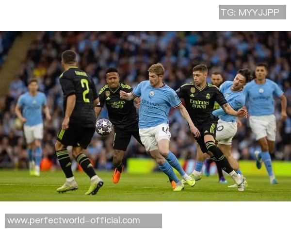 中超赛场惊现冷门皇马以四球大胜曼城引发全场狂欢